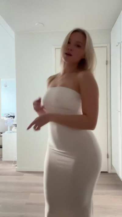 White dress😋