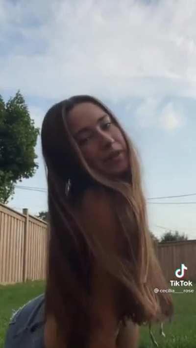 Seductive @ceci<wbr>lia__<wbr>_rose