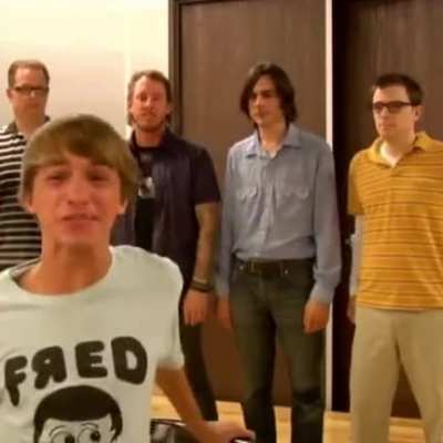 oh my god it's weezer