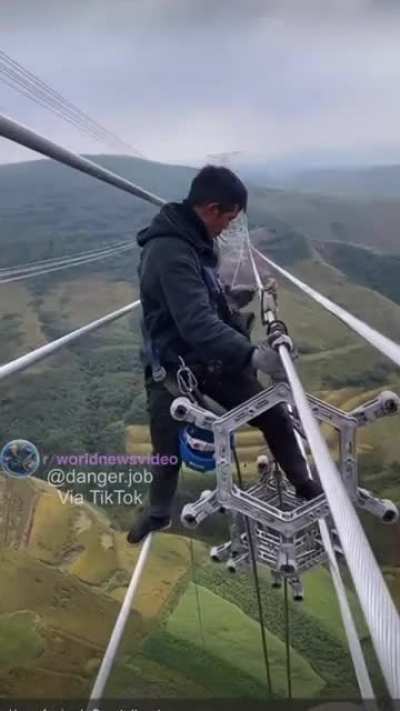 I hope they pay these linemen enough money
