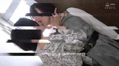 [AUKT-009] Tomoka & Yukari makeout during lunch break