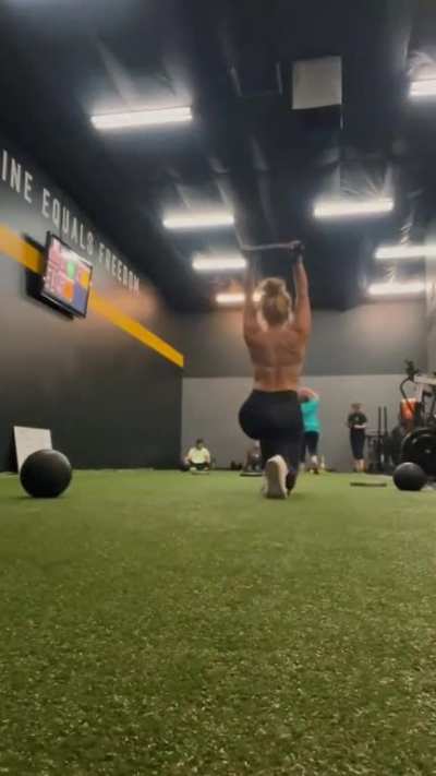 💪🍑