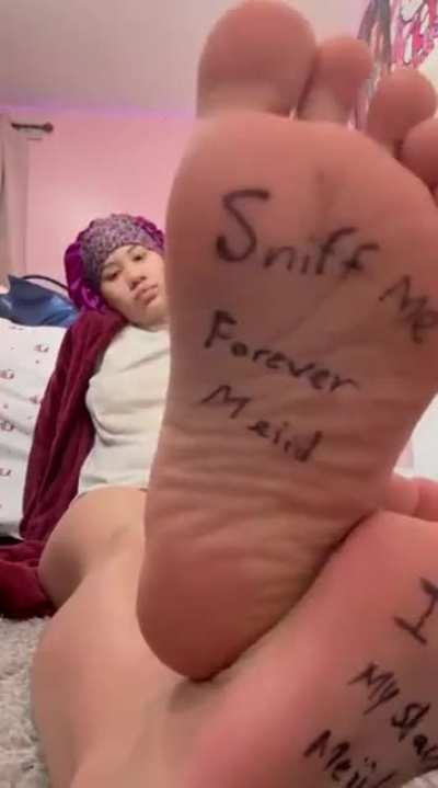 Another Custom JOI Video by Her. 💖 Her feet👣 my name✍️. She owns me again. 💘 #ᴛʜɪꜱ<wbr>.ɪꜱ.4<wbr>.ᴋɪɴɢ<wbr>.ᴍᴇɪɪ<wbr>ᴅ 👑