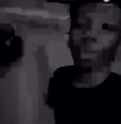 😪 this nigga standin next to me in Dollhouse is a nerd bruh