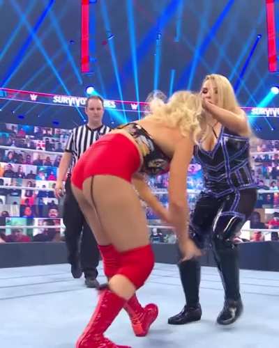 Lacey Evans