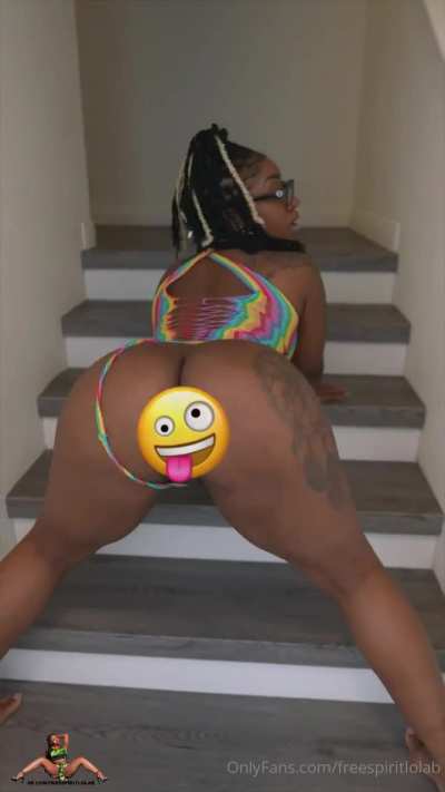 
L0la
