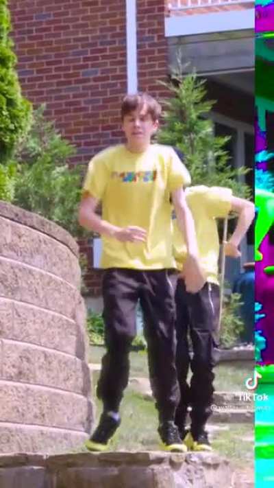 is he sturdy?