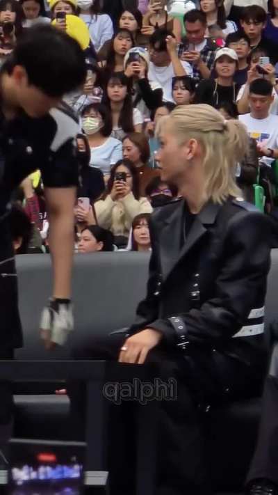Lee kitten patted the sofa and called for brother to come sit