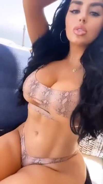 Insta Stories