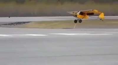 Only a helicopter needs less space to start/ land
