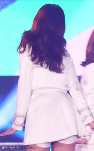 CHOU TZUYU
