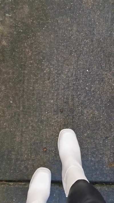 New platform ankle boots crush snails