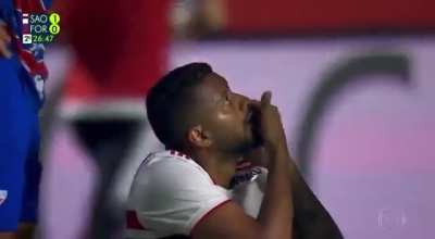 OLHO CAIDO
