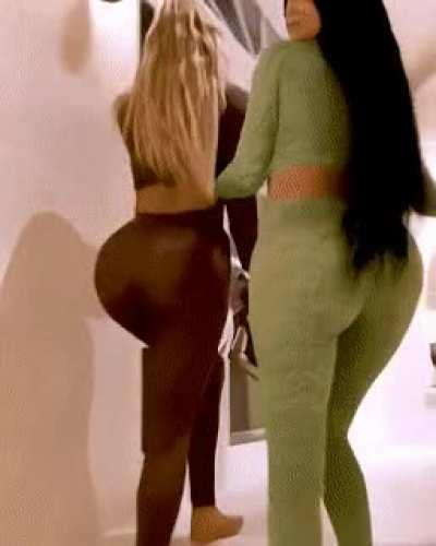 stassie and kylies fat juicy ass
