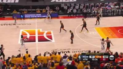 [Highlight] Rudy Gobert throws down a contested dunk through traffic and gets a block at the other end.
