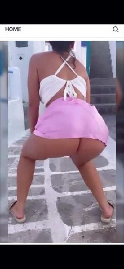 Upskirt