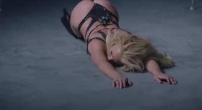 Kinda want a sloppy seconds titfuck from milf goddess Britney Spears