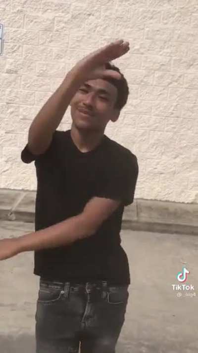 Ain’t gon be surprised if bro toots his ass in one of his vids