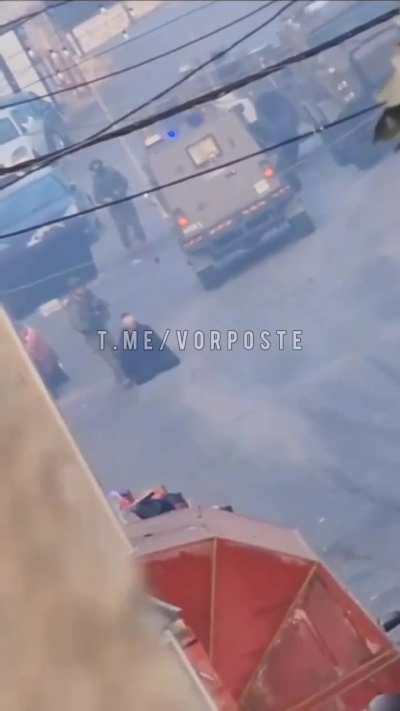IDF using civilian as a human shield 