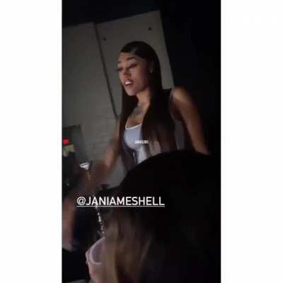 Janiameshelll - Video #2571