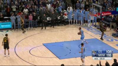 [Highlight] Andrew Wiggins blows an open layup at the end of the game