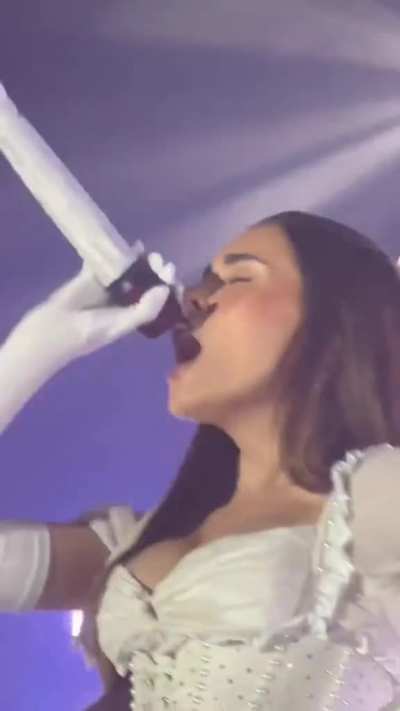 Flawless performing 