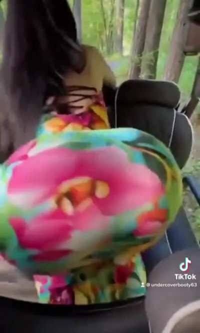 TikTok: Under<wbr>cover<wbr>booty<wbr>63