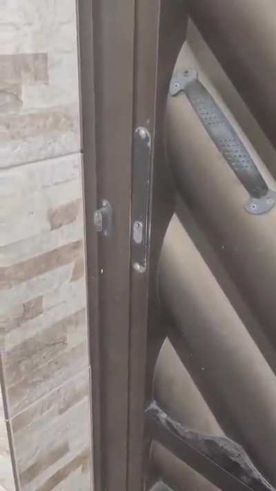 Abre a porta ai