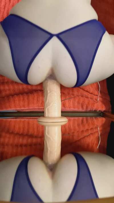 I can't help but love the veins on this toy!