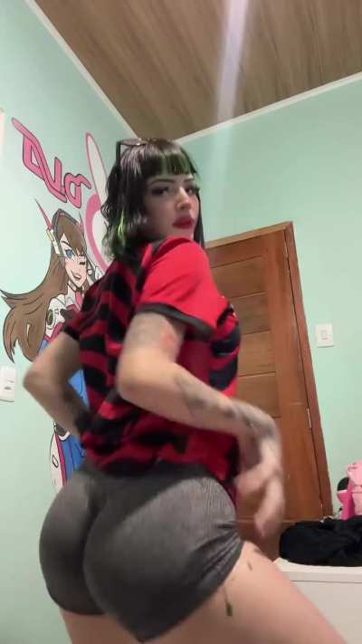 @yasmimcatoficial