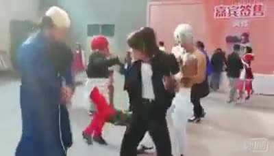 Meanwhile in: *insert name of country that is known for it's love for KOF*