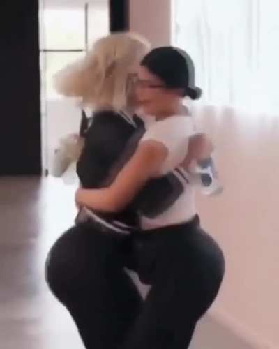 Khloe with Kylie