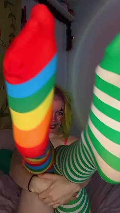 Clown feet hihi