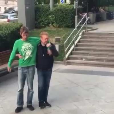 Who bailed it better?