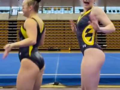Towson’s Lauren Bolen & Jenna Weitz 🖤💛🤍🤸‍♀️