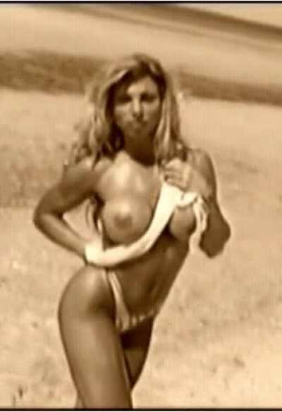 Stacey Lynn - 1990 🔥 🥵