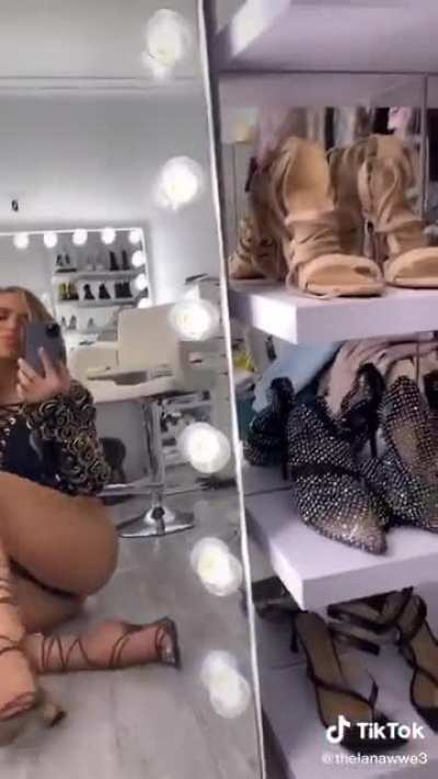 Soooo Hot