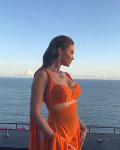 Catriona Gray