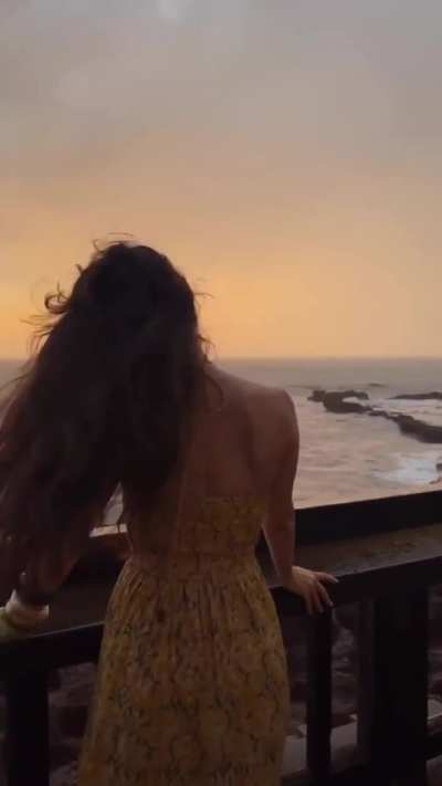 Elli Avrram