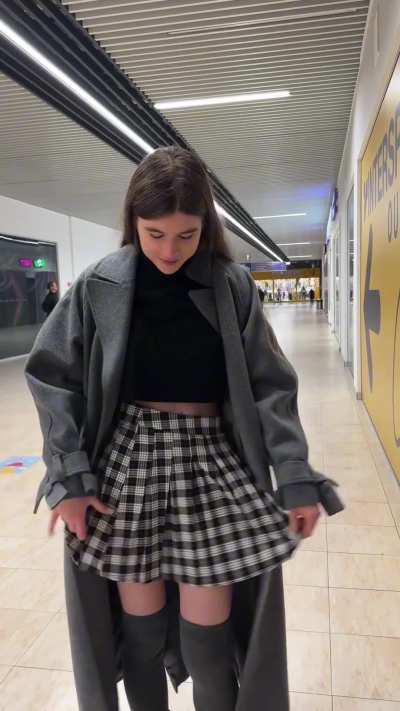 I love making videos like this at malls