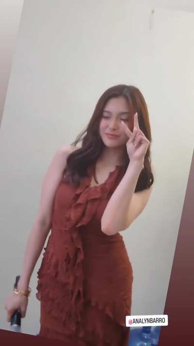 Analyn Barro