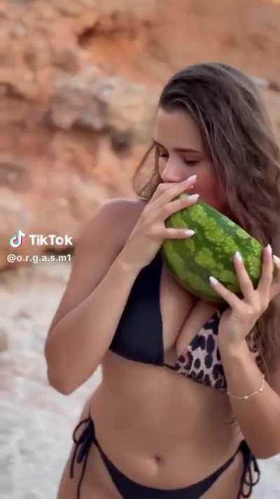 🍈🍈🍈