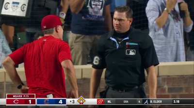 [Highlight] [Highlight] Reds manager David Bell is ejected for arguing balls and strikes