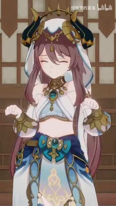 Hu Tao: “Why Are You Forcing Me to Wear Sumeru Clothes?!”