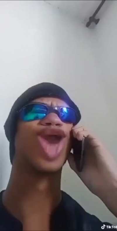Esquece a cor do tic toc e ver o vídeo