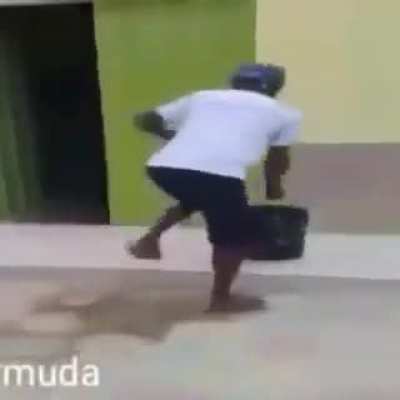 Já