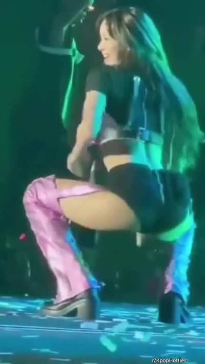 Lisa - Blackpink