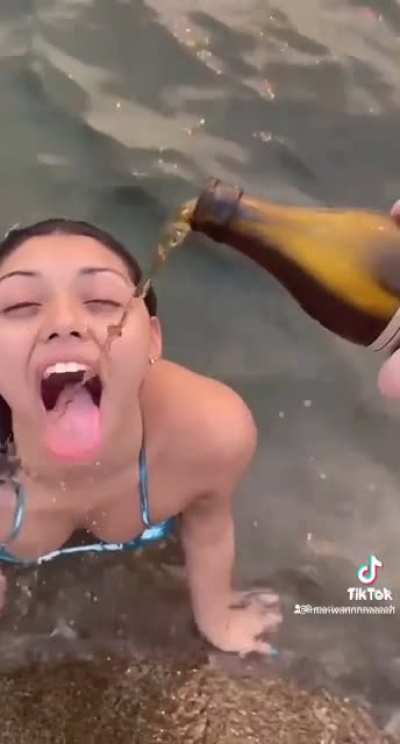 Beach Thot