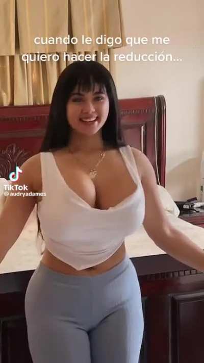 @audryadames busty babe