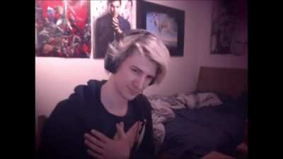 fancam fridays xqcL